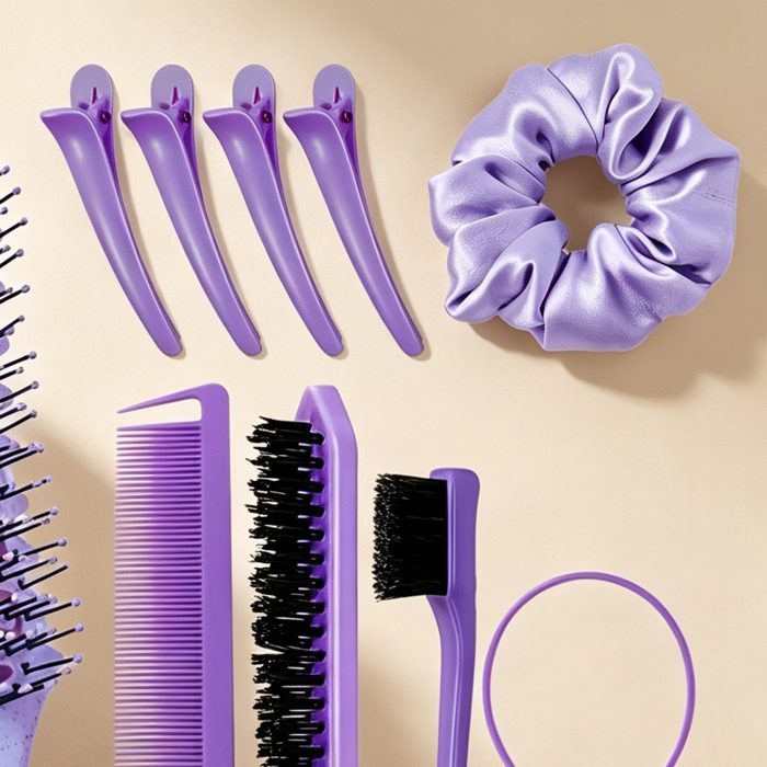 Set de coiffure 11 pièces : peignes et brosse